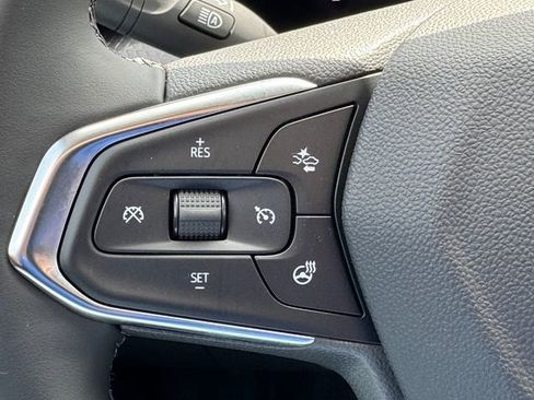 Certified 2025 Chevrolet Trax ACTIV w/ Driver Confidence Package FWD image 20