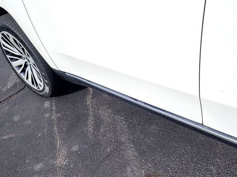 Used 2024 Jeep Grand Wagoneer L Series III w/ Rear Seat Video Group 1 image 18