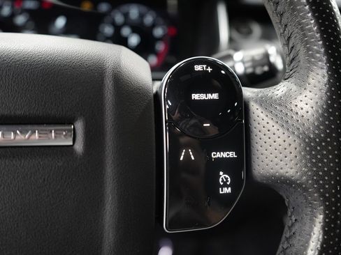 Used 2019 Land Rover Range Rover Sport HSE AWD/4WD image 29