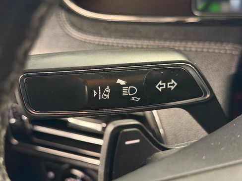 Used 2020 Lincoln Navigator Reserve AWD/4WD image 32