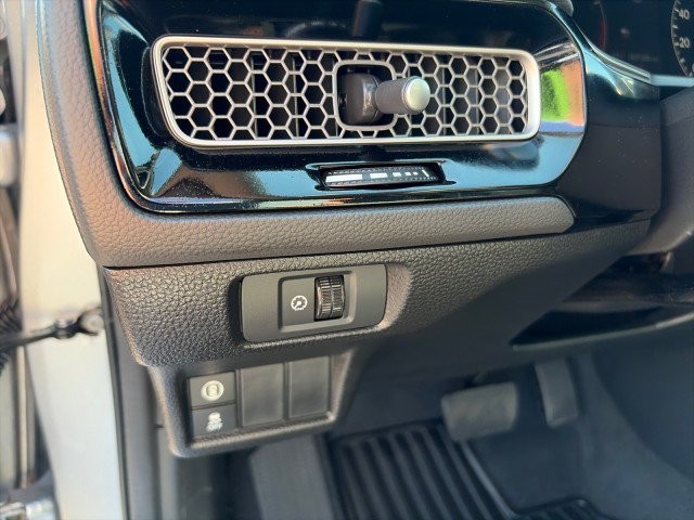 Used 2024 Honda Civic EX-L image 14