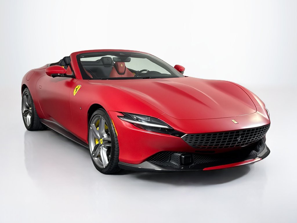 Used 2025 Ferrari Roma Spider RWD image 1