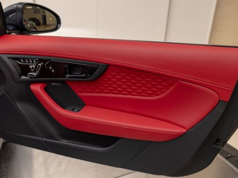 Used 2024 Jaguar F-TYPE R image 26