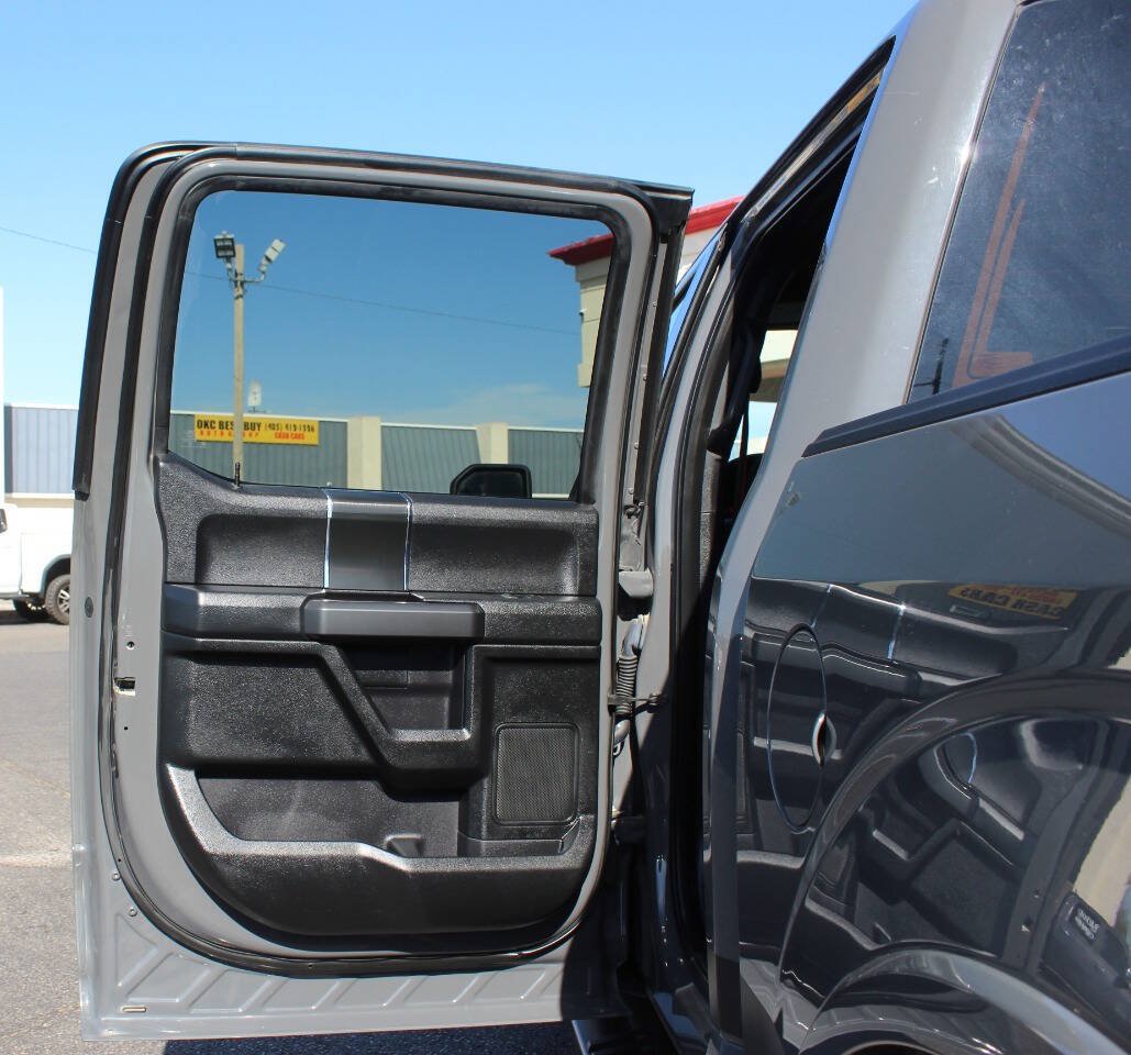 Used 2018 Ford F150 XLT w/ Equipment Group 302A Luxury AWD/4WD image 12