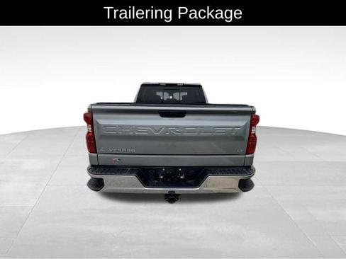 Used 2023 Chevrolet Silverado 1500 LT w/ Leather Package AWD/4WD image 6
