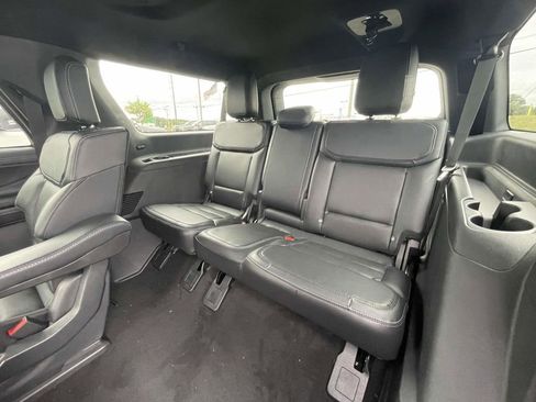 New 2025 Ford Expedition Max Platinum w/ Stealth Performance Package image 20