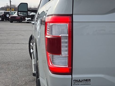 Used 2023 Ford F150 Lariat w/ Max Trailer Tow Package image 13