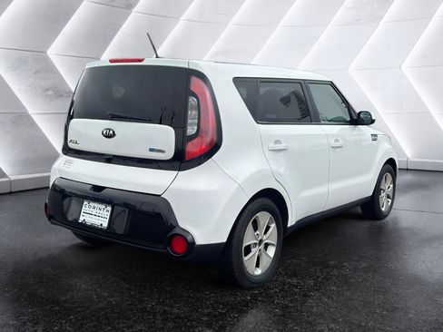 Used 2016 Kia Soul + w/ Eco Package FWD image 7