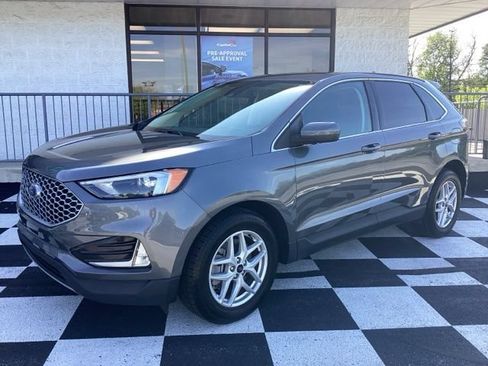 Used 2023 Ford Edge SEL w/ Convenience Package AWD/4WD image 2