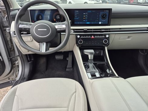 Used 2025 Hyundai Tucson SEL image 35