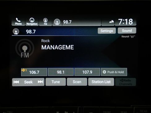 Used 2018 Honda Odyssey Elite image 21