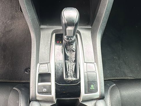 Used 2020 Honda Civic Sport image 14