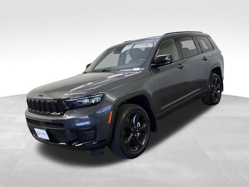 Used 2022 Jeep Grand Cherokee L Laredo AWD/4WD image 1