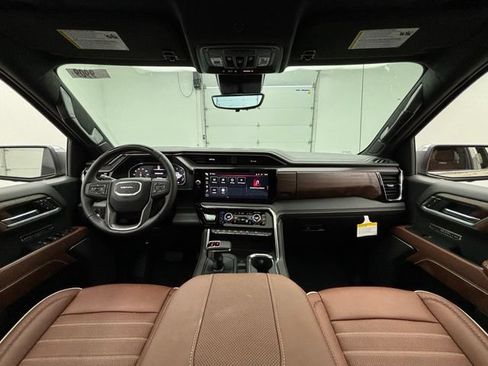 New 2026 GMC Sierra 1500 Denali Ultimate AWD/4WD image 3