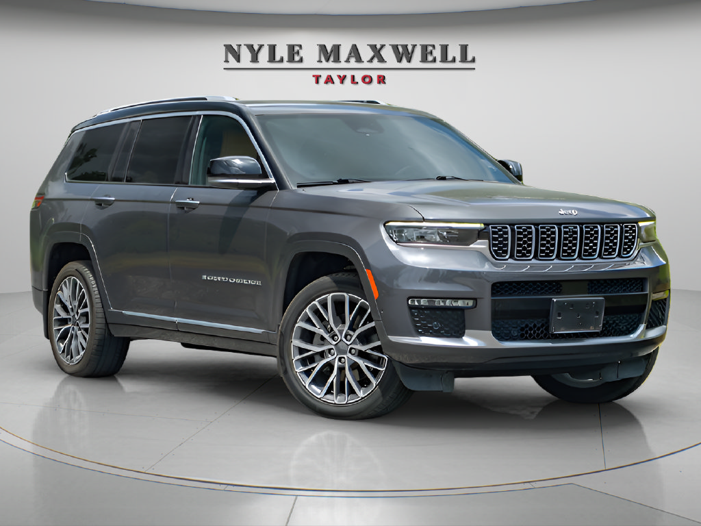 Used 2022 Jeep Grand Cherokee L Summit AWD/4WD image 2