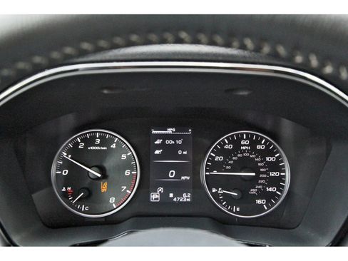 Certified 2025 Subaru Outback Premium w/ Popular Package #1A AWD/4WD image 14