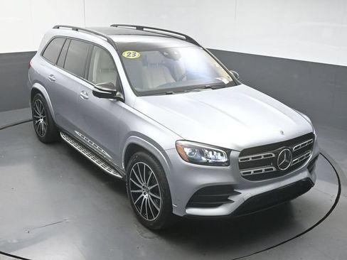 Used 2023 Mercedes-Benz GLS 450 4MATIC image 44