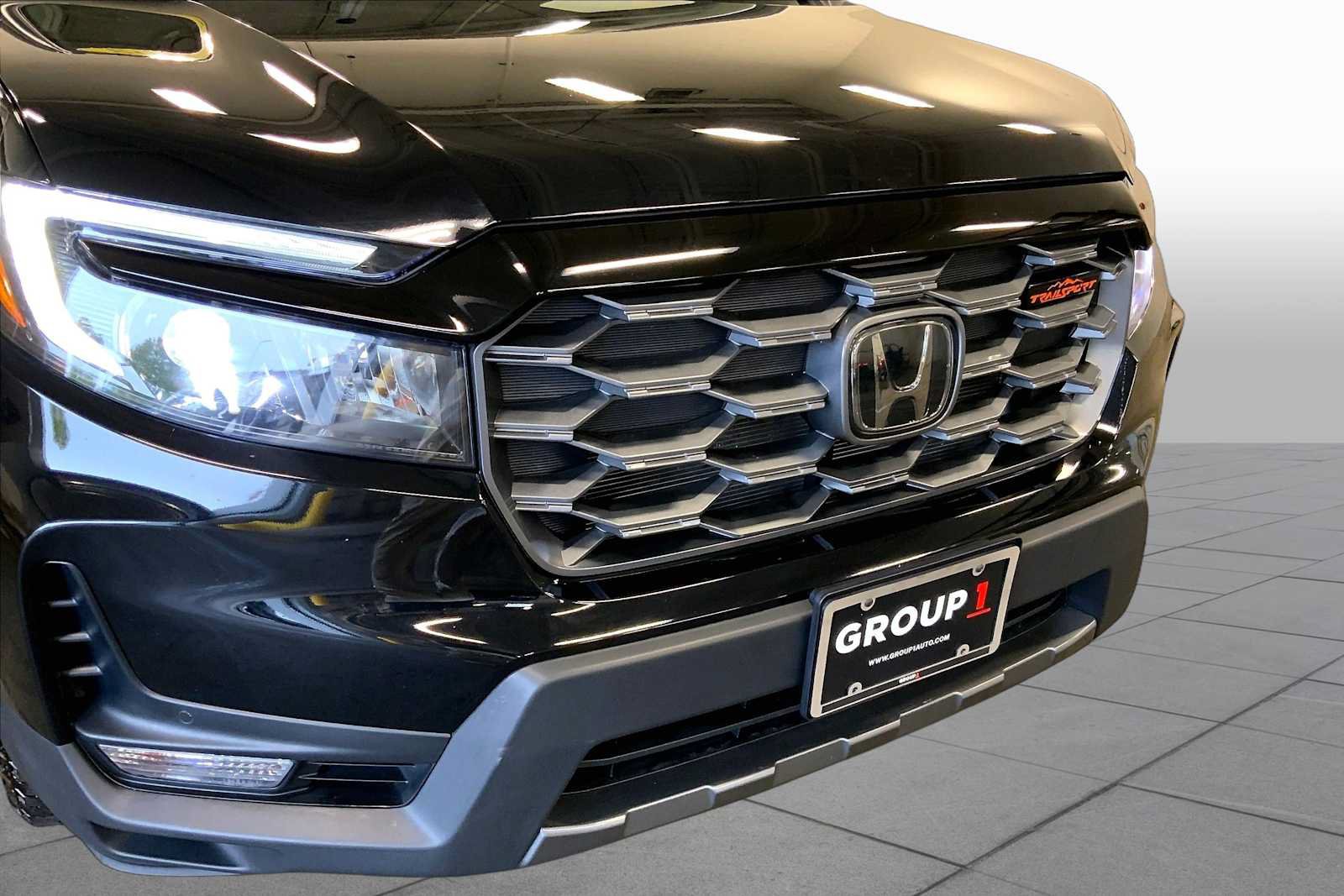 Used 2025 Honda Ridgeline TrailSport image 30