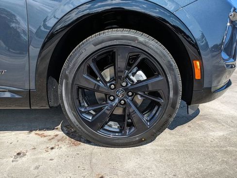 New 2026 Buick Envision Sport Touring image 11