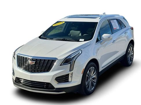 Certified 2025 Cadillac XT5 Premium Luxury image 10