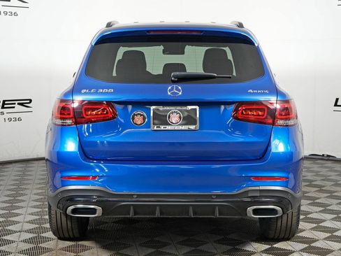 Certified 2022 Mercedes-Benz GLC 300 4MATIC image 4