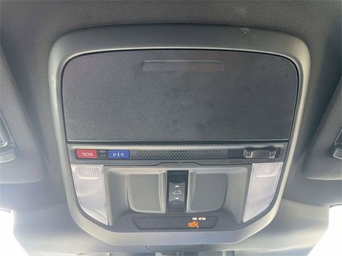 Used 2025 Subaru Forester Premium w/ Convenience Package #1 image 21