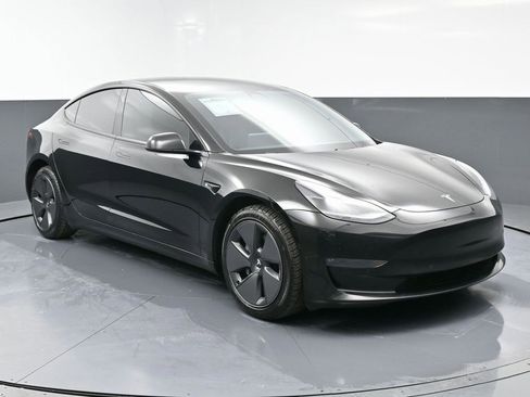 Used 2021 Tesla Model 3 Long Range image 2