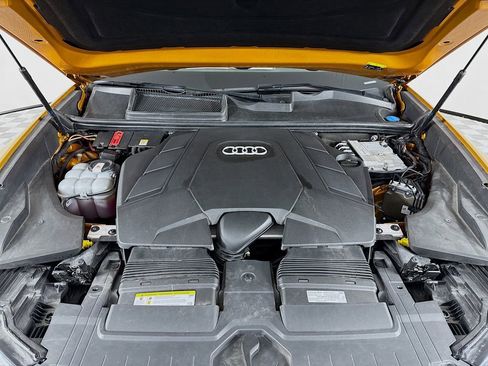 Used 2020 Audi Q8 Premium w/ Black Optic Package AWD/4WD image 31