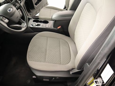 Used 2021 Ford Escape SE image 10