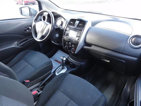 Used 2016 Nissan Versa Note SV image 18