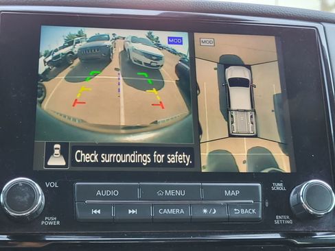 Used 2021 Nissan Titan PRO-4X w/ Pro-4x Convenience Package AWD/4WD image 21