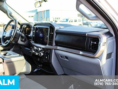 Used 2025 Ford F150 XLT w/ Equipment Group 301A Standard image 21