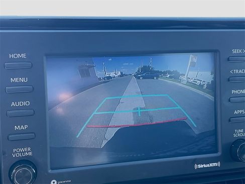 Used 2021 Toyota RAV4 LE image 13