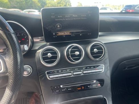 Used 2018 Mercedes-Benz GLC 300 4MATIC image 12