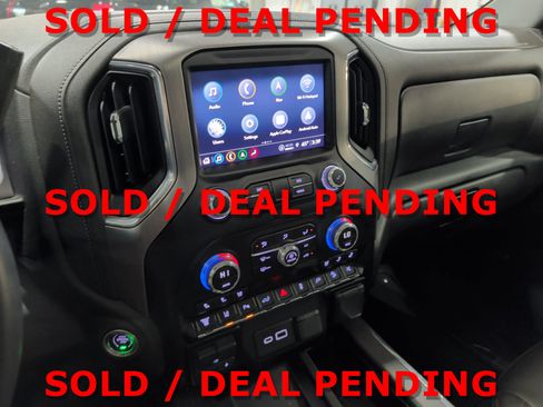 Used 2023 GMC Sierra 2500 Denali AWD/4WD image 11