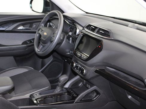 Used 2023 Chevrolet TrailBlazer LT w/ Convenience Package image 27