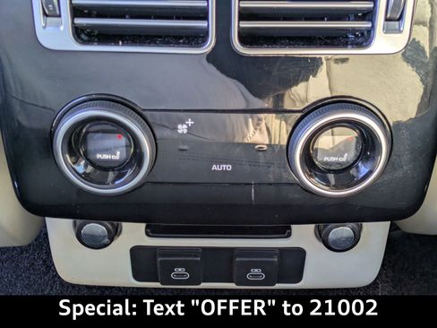 Used 2022 Land Rover Range Rover Westminster Edition image 17