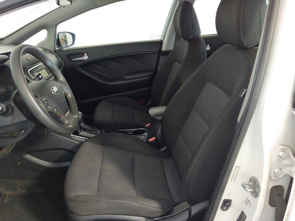 Used 2017 Kia Forte LX FWD image 17