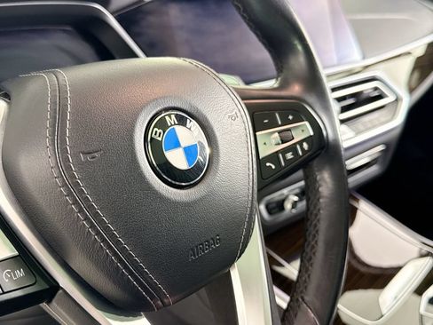 Used 2020 BMW X5 xDrive40i w/ Parking Assistance Package AWD/4WD image 19