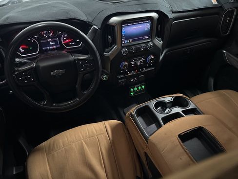 Used 2020 Chevrolet Silverado 1500 LT Trail Boss w/ Convenience Package image 17