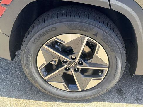 New 2025 Hyundai Tucson SEL image 17