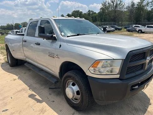 Used 2017 RAM 3500 Tradesman w/ Popular Equipment Group AWD/4WD image 2