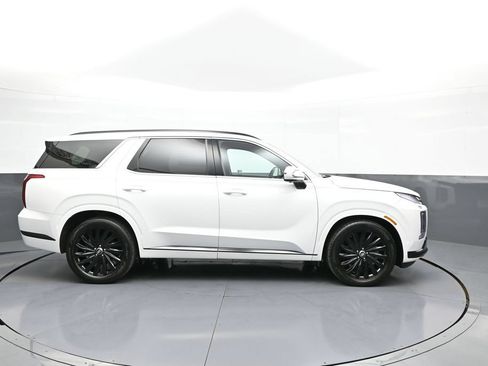 Certified 2025 Hyundai Palisade Calligraphy AWD/4WD image 5