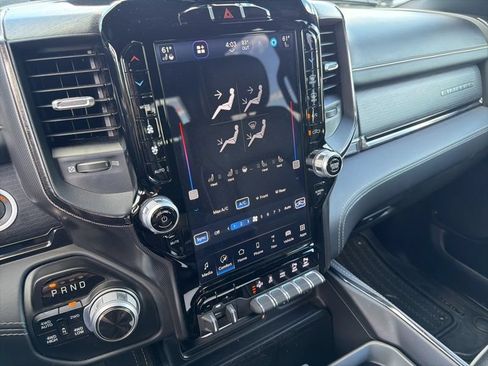 Used 2022 RAM 1500 Limited w/ Body Color Bumper Group AWD/4WD image 17