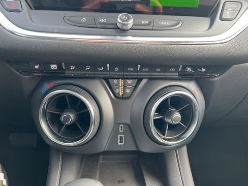 New 2025 Chevrolet Blazer LT w/ Sound & Technology Package image 20