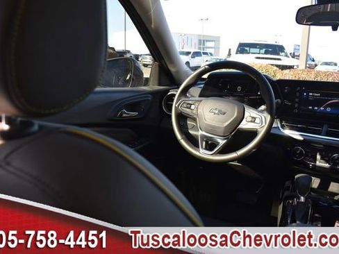 Used 2025 Chevrolet Trax ACTIV w/ Driver Confidence Package image 24