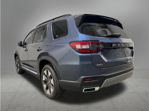 New 2026 Honda Pilot Elite image 3