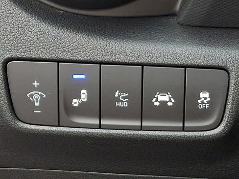 Used 2021 Hyundai Kona Ultimate AWD/4WD image 25