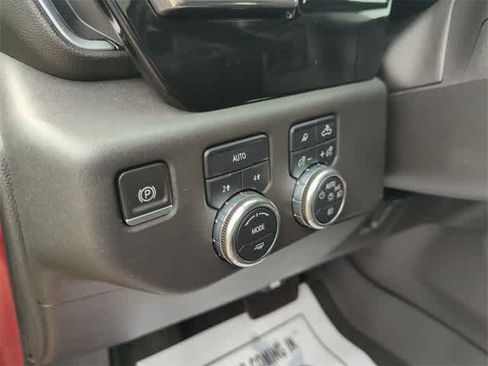 Certified 2022 GMC Sierra 1500 Elevation w/ Elevation Premium Package image 35