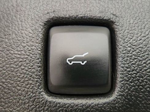 Used 2023 Ford Escape Active AWD/4WD image 27